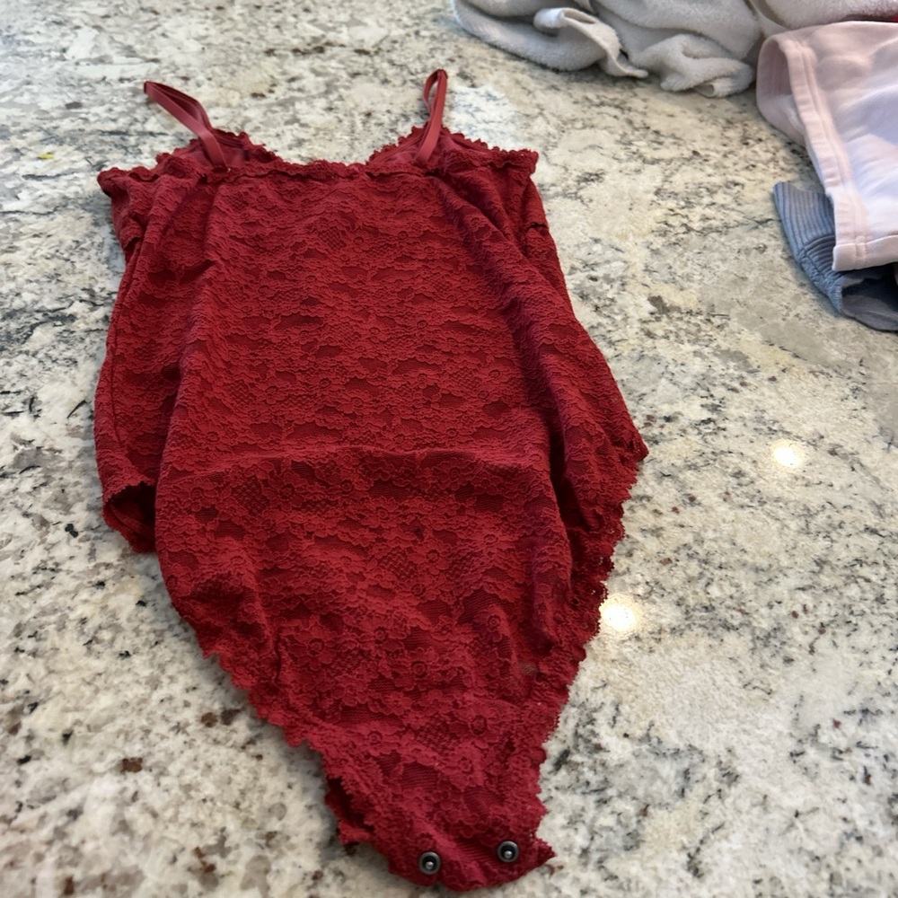 LaceRed arie body suit size S